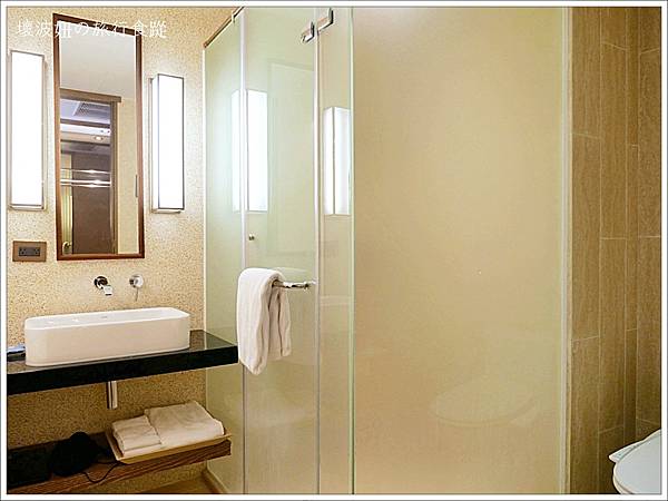 batch_15.jpg batch_15.jpg