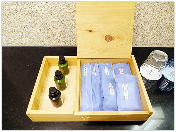 batch_19.jpg batch_19.jpg