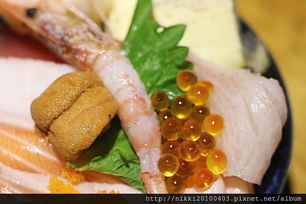 台北市民大道日式居酒屋大黑居酒食堂深夜食堂宵夜可以吃到海鮮丼飯 妮妮女王的美食旅遊親子後花園 痞客邦