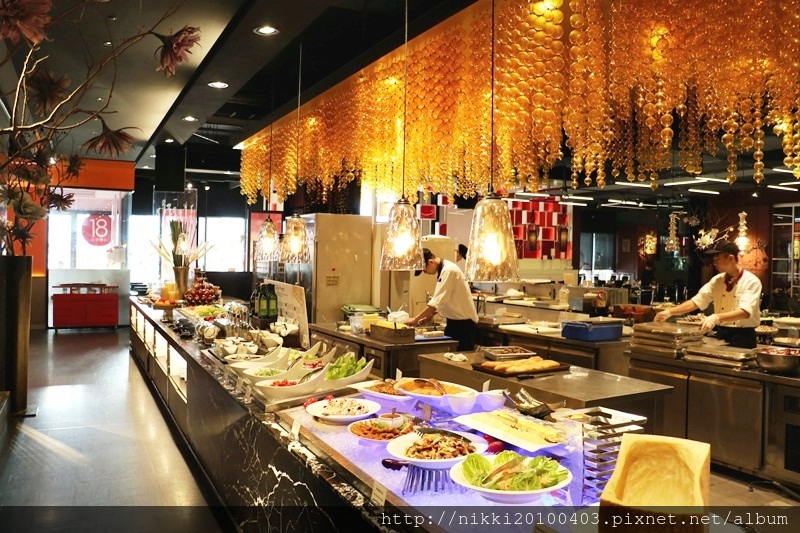 台中吃到飽餐廳推薦星饗道國際自助餐 台中逢甲美食餐廳推薦 星享道飯店吃到飽餐廳推薦 妮妮女王的美食旅遊親子後花園 台中吃到飽餐廳推薦星饗道國際自助餐 台中逢甲美食餐廳推薦 星享道飯店吃到飽餐廳推薦 妮妮女王的美食旅遊親子後花園