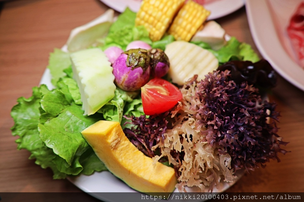 汆食作伙鍋 統一時代店 (23).JPG