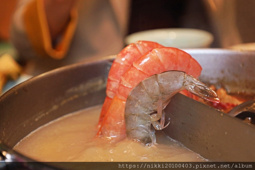 汆食作伙鍋 統一時代店 (64).JPG