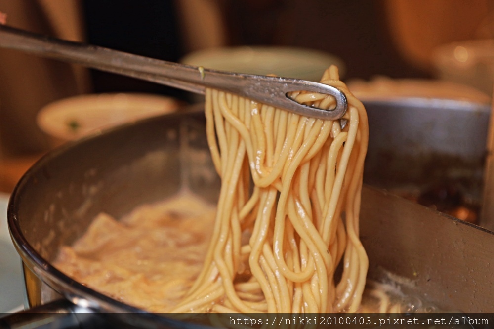 汆食作伙鍋 統一時代店 (65).JPG