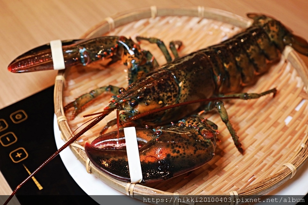 汆食作伙鍋 統一時代店 (68).JPG