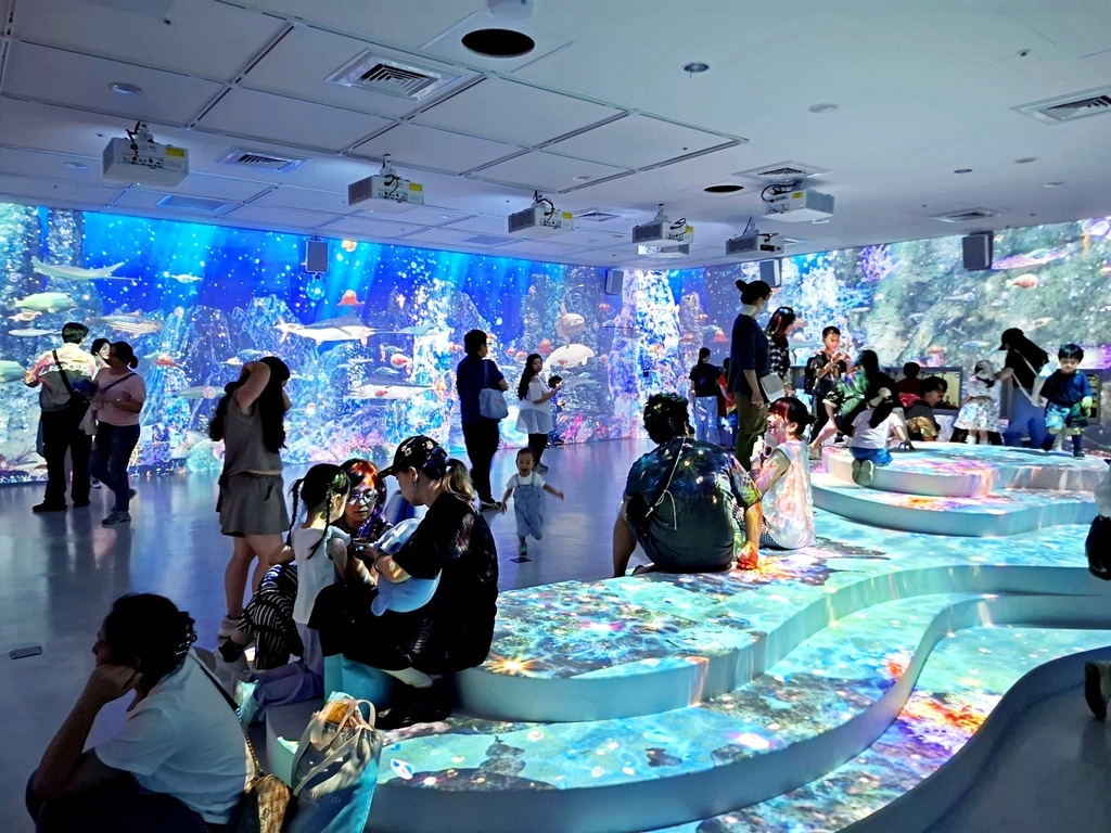【2025必看展覽】Xpark Ocean of Light