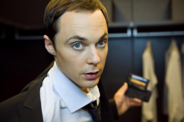 Jim-on-Emmy-magazine-photoshoot-jim-parsons-8489535-594-396.jpg