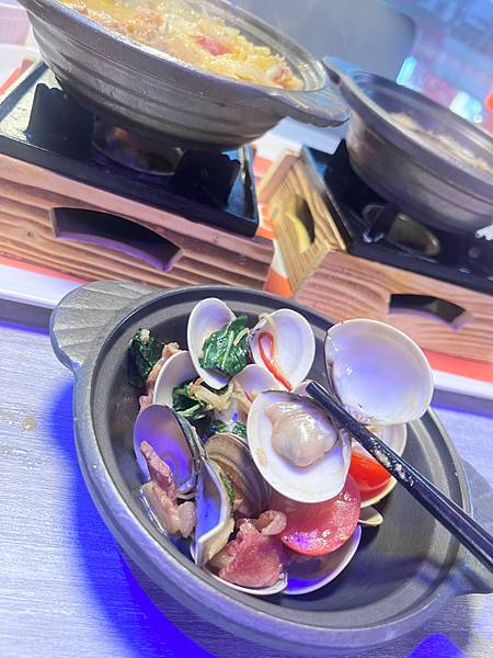 女人知己試用大隊,口碑行銷,部落客行銷,Party創作美食茶房,永和餐廳,親子餐廳,商務聚會,生日聚會,學生聚會,過年聚會,跨年聚會,包廂區,吸菸區,可包場,可投影,免費WIFI,每桌都有提供電源插座.USB插座,調酒,特調飲品,有提供桌遊,營業到凌晨3點,美食探索.歡樂聚會.盡在party,大台北最寬敞時尚的暢飲店,99元流行飲品無限暢飲一天,299元花式調酒無限暢飲一天,全國獨一無二 流行飲品+花式調酒同步暢飲,1000元消費卷享半年份無限暢飲,1800元消費卷享一年份無限暢飲,【Party行動辦公室包月方案】：1個月2999元(每日10：00-晚上11：00  /   流行茶飲無限暢飲+75元內茶點1份   /  可享套餐.茶點9折優惠)