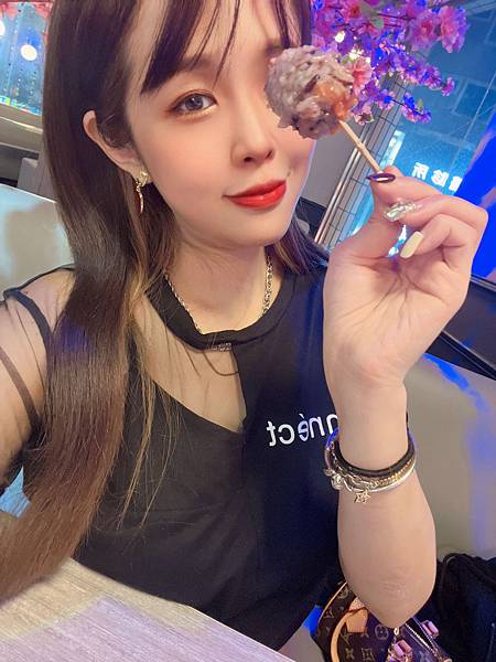 女人知己試用大隊,口碑行銷,部落客行銷,Party創作美食茶房,永和餐廳,親子餐廳,商務聚會,生日聚會,學生聚會,過年聚會,跨年聚會,包廂區,吸菸區,可包場,可投影,免費WIFI,每桌都有提供電源插座.USB插座,調酒,特調飲品,有提供桌遊,營業到凌晨3點,美食探索.歡樂聚會.盡在party,大台北最寬敞時尚的暢飲店,99元流行飲品無限暢飲一天,299元花式調酒無限暢飲一天,全國獨一無二 流行飲品+花式調酒同步暢飲,1000元消費卷享半年份無限暢飲,1800元消費卷享一年份無限暢飲,【Party行動辦公室包月方案】：1個月2999元(每日10：00-晚上11：00  /   流行茶飲無限暢飲+75元內茶點1份   /  可享套餐.茶點9折優惠)