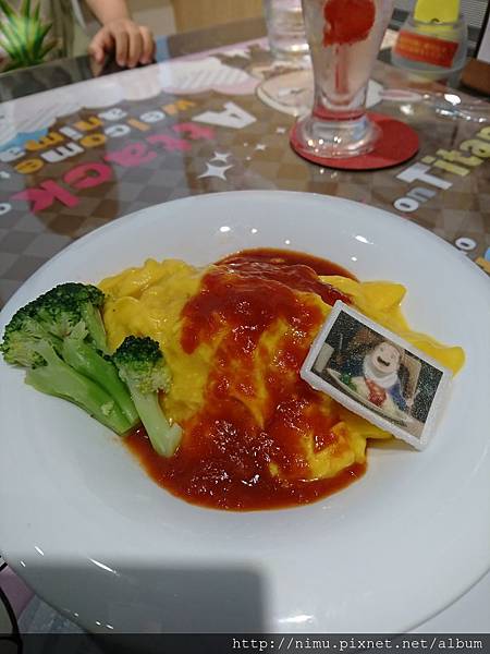 DSC_2115.JPG DSC_2115.JPG