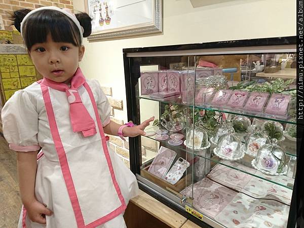 DSC_2445.JPG DSC_2445.JPG