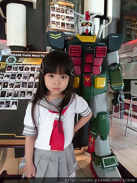 DSC_2180.JPG DSC_2180.JPG