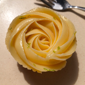 傳遞幸福台中法式玫瑰塔,為中秋帶來更多幸福~ 傳遞幸福台中法式玫瑰塔,為中秋帶來更多幸福~