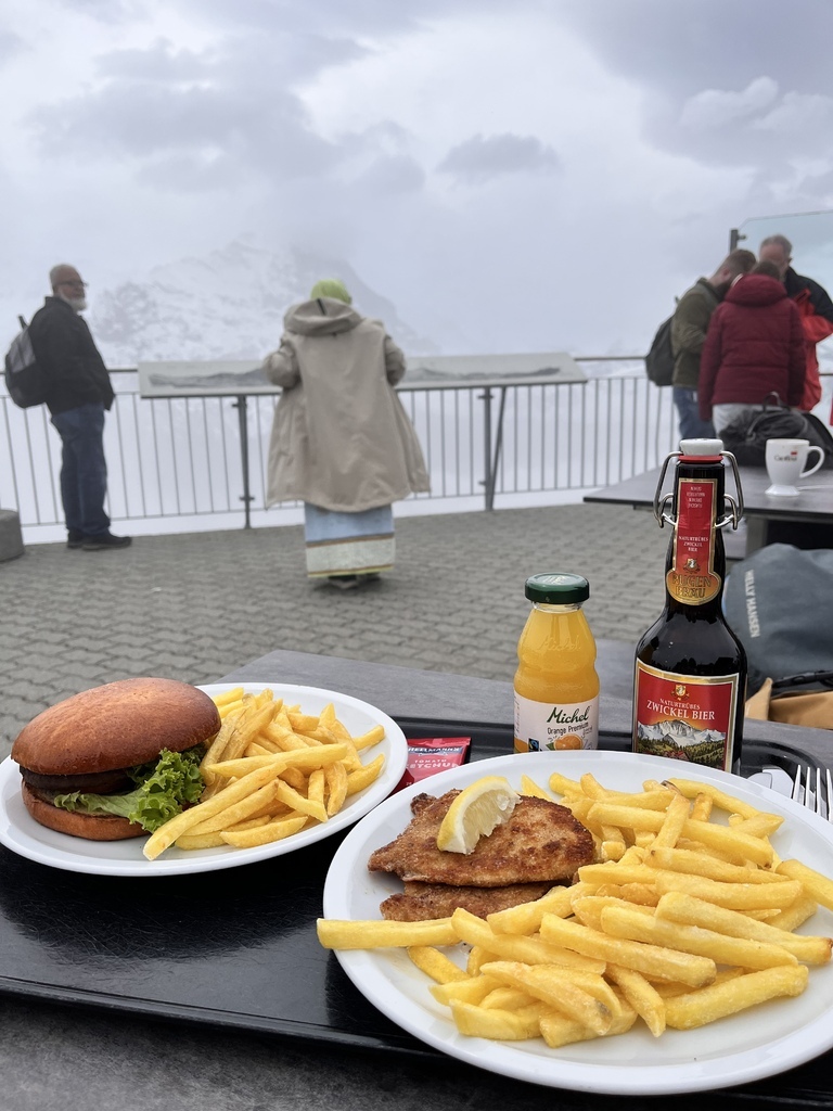 【瑞士】瑞士餐廳大整合! 讓你旅行不踩雷🍕🌭🍝🧆🍽️🥨