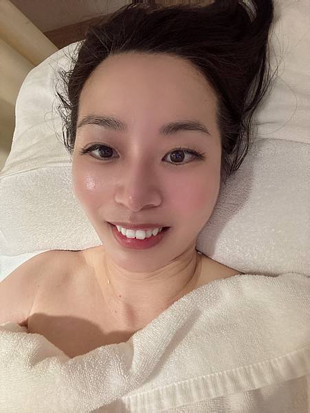 新莊美容推薦逗Dollspa ，想要自帶發光體，就來逗 Do