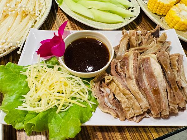 蘆洲美食推薦>立冬進補首選名羊天下羊肉爐 蘆洲三民店，紅燒羊