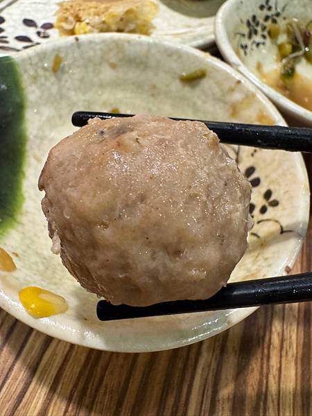 蘆洲美食推薦>立冬進補首選名羊天下羊肉爐 蘆洲三民店，紅燒羊