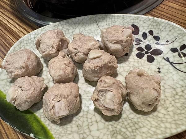 蘆洲美食推薦>立冬進補首選名羊天下羊肉爐 蘆洲三民店，紅燒羊