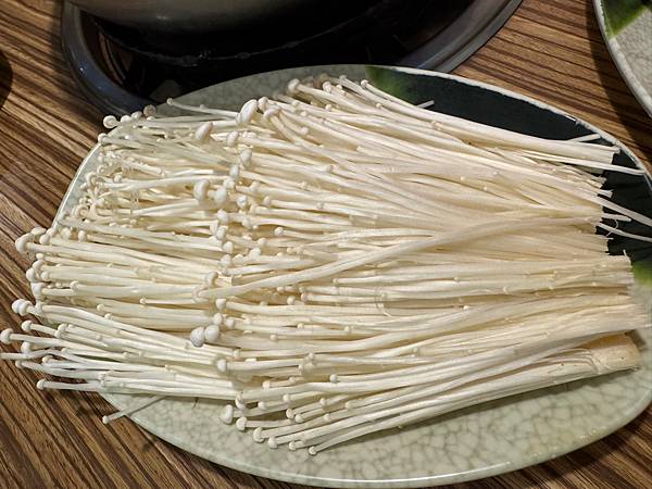 蘆洲美食推薦>立冬進補首選名羊天下羊肉爐 蘆洲三民店，紅燒羊