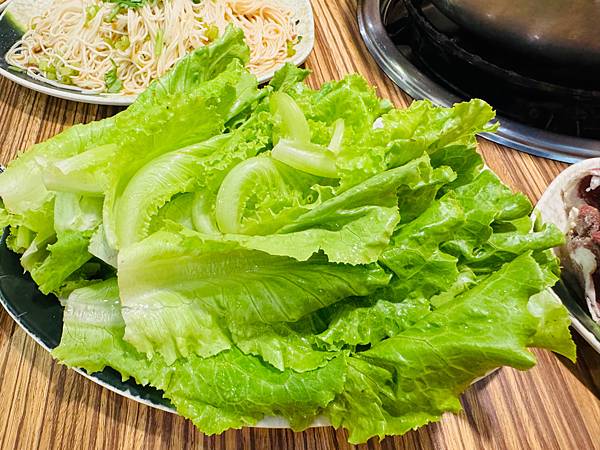 蘆洲美食推薦>立冬進補首選名羊天下羊肉爐 蘆洲三民店，紅燒羊