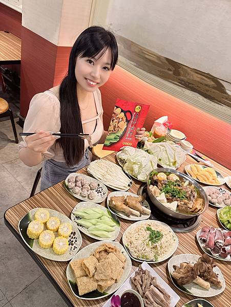 蘆洲美食推薦>立冬進補首選名羊天下羊肉爐 蘆洲三民店，紅燒羊