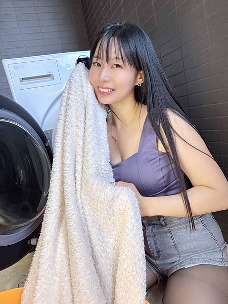 LG AI免曬衣乾衣機推薦 20公斤大容量、AI智慧乾衣，衣