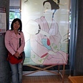 田澤湖車站的古代仕女圖