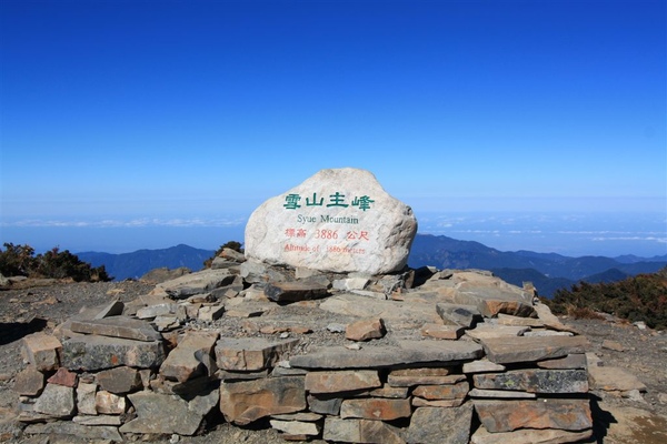 雪山主峰 - 3886M