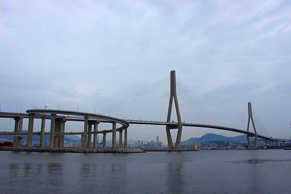 釜山港大橋