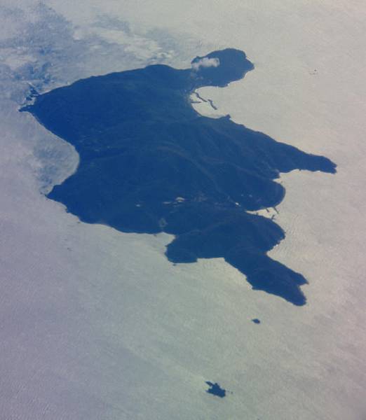 沖の島