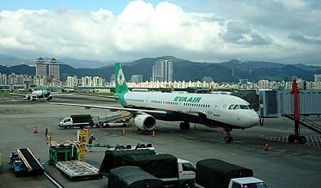 [分享] 2021.12.10 B78819 TSA-KNH