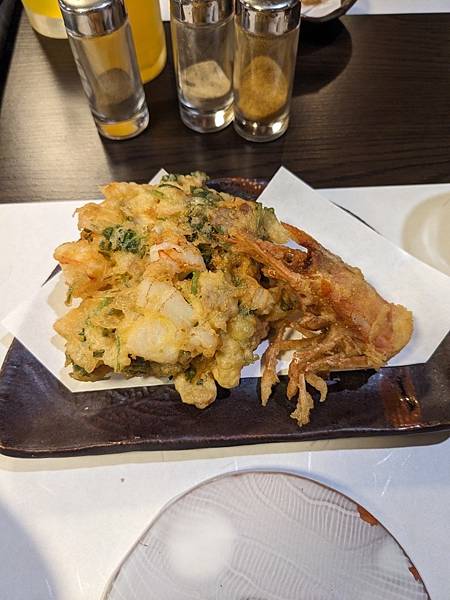 [東京大口吃美食]天婦羅*天山*池袋店～(≧▽≦)海鮮無敵牛