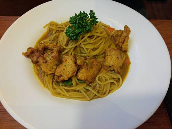 Is Pasta義大利麵 南瓜雞義大利麵