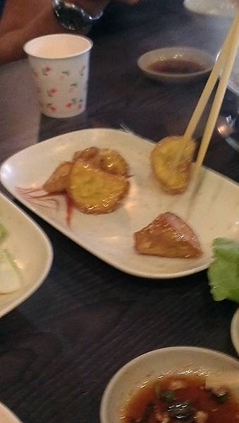 韓江-韓式烤肉-吃地瓜拔絲