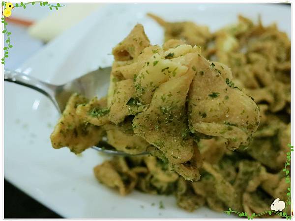 台北-永和-雪球客之打地鼠大戰-海苔敲打後吃