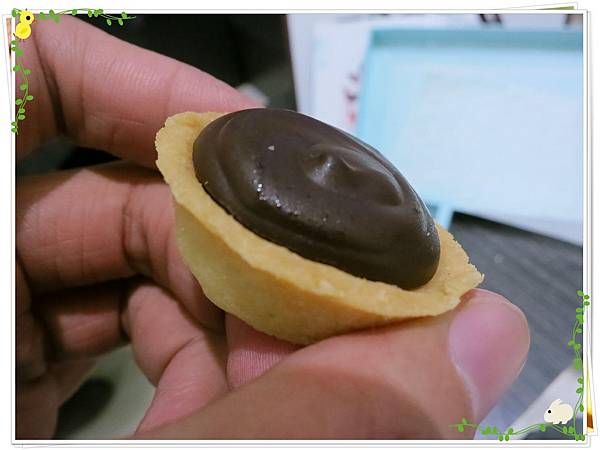 Flora-生巧塔-店面裝飾-生巧搭