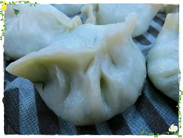 長白-東北酸菜白肉鍋-30年老店-酸菜白肉鍋-蒸餃