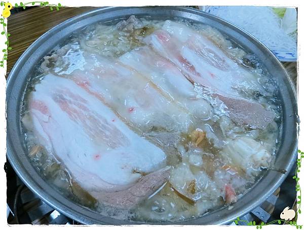 長白-東北酸菜白肉鍋-30年老店-酸菜白肉鍋-白肉