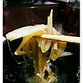 台北-本沐食堂-美味的壽喜燒吃到飽-洋蔥