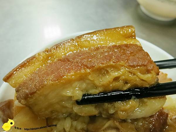 台中第二市場－聰明控肉飯vs李海控肉飯，控肉大對決-李海控肉