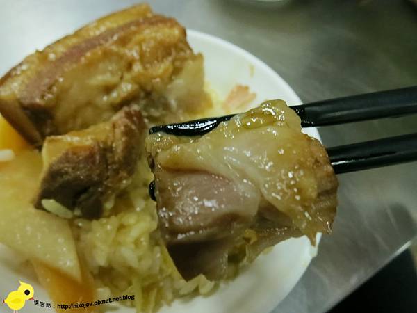 台中第二市場－聰明控肉飯vs李海控肉飯，控肉大對決-李海控肉