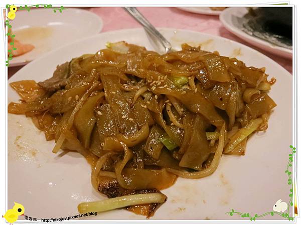 台北-中山區-新紅寶石港式吃到飽-牛肉河粉