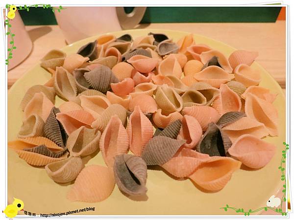 台北-夏諾瓦義大利麵-壽星優惠吃免錢-裝潢