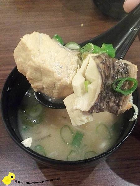 台北-台北車站-築地鮮魚-平價日式生魚片-魚肉吃到飽-魚肉味噌湯