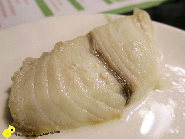 台北-青禾幸福鍋物涮涮屋(永安店)-個人鴛鴦火鍋-豪華海陸鍋-綜合魚片盤、犇牛盤