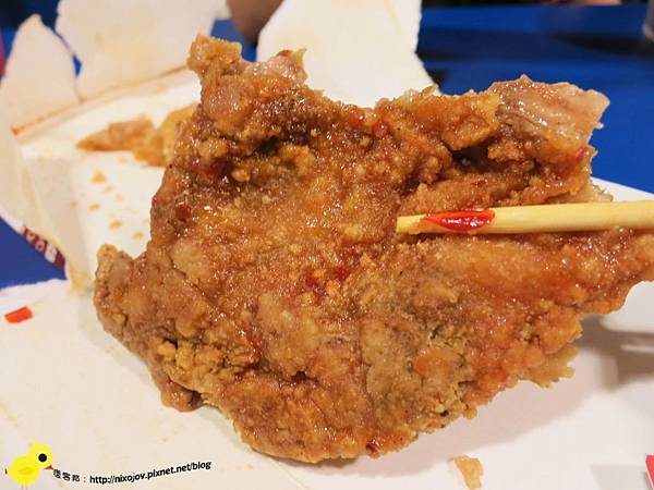 【宜蘭】羅東夜市美食-赤炸風雲-比臉還大的12oz巨無霸雞排