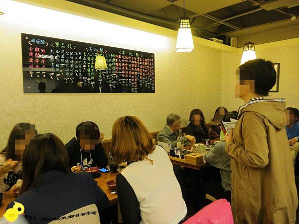 【台北】小六食堂日式料理-傳說中的名店、新鮮吃的到-炙燒鮭魚、比目魚