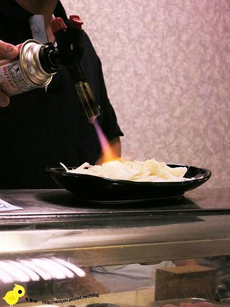 【台北】小六食堂日式料理-傳說中的名店、新鮮吃的到-炙燒鮭魚、比目魚