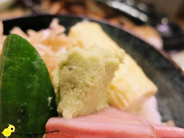 【台北】小六食堂日式料理-傳說中的名店、新鮮吃的到-炙燒鮭魚、比目魚