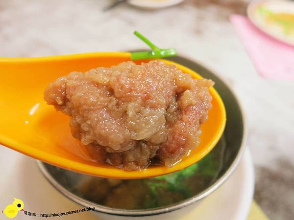 【台北】金峰滷肉飯-香而濃郁的好味道-滷肉飯-排骨湯