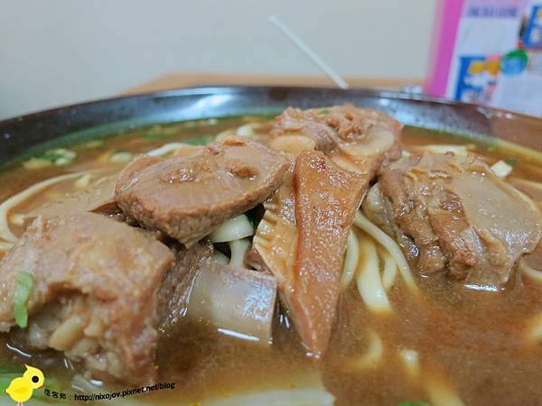 【宜蘭】大成羊排麵‧牛肉麵-宜蘭火車站必吃美食-羊排麵